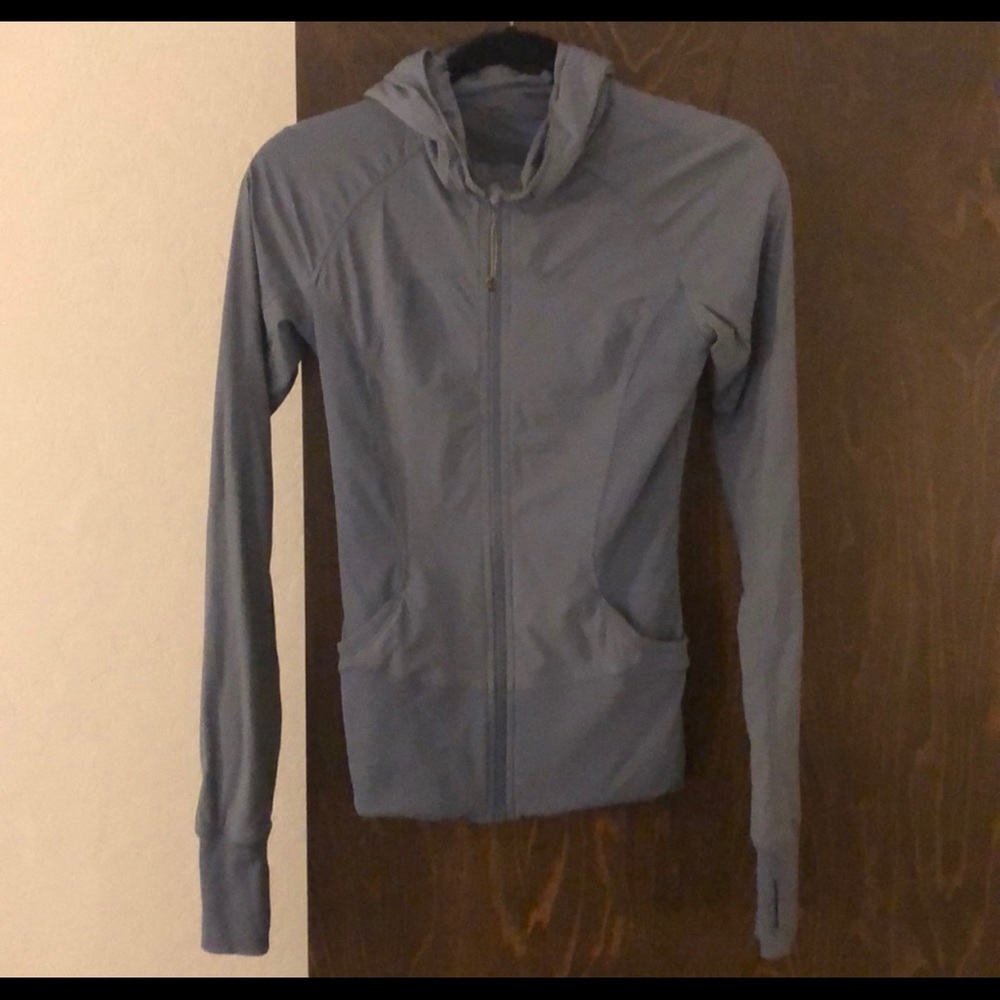Lululemon Slate Blue Define Jacket. Size 6.